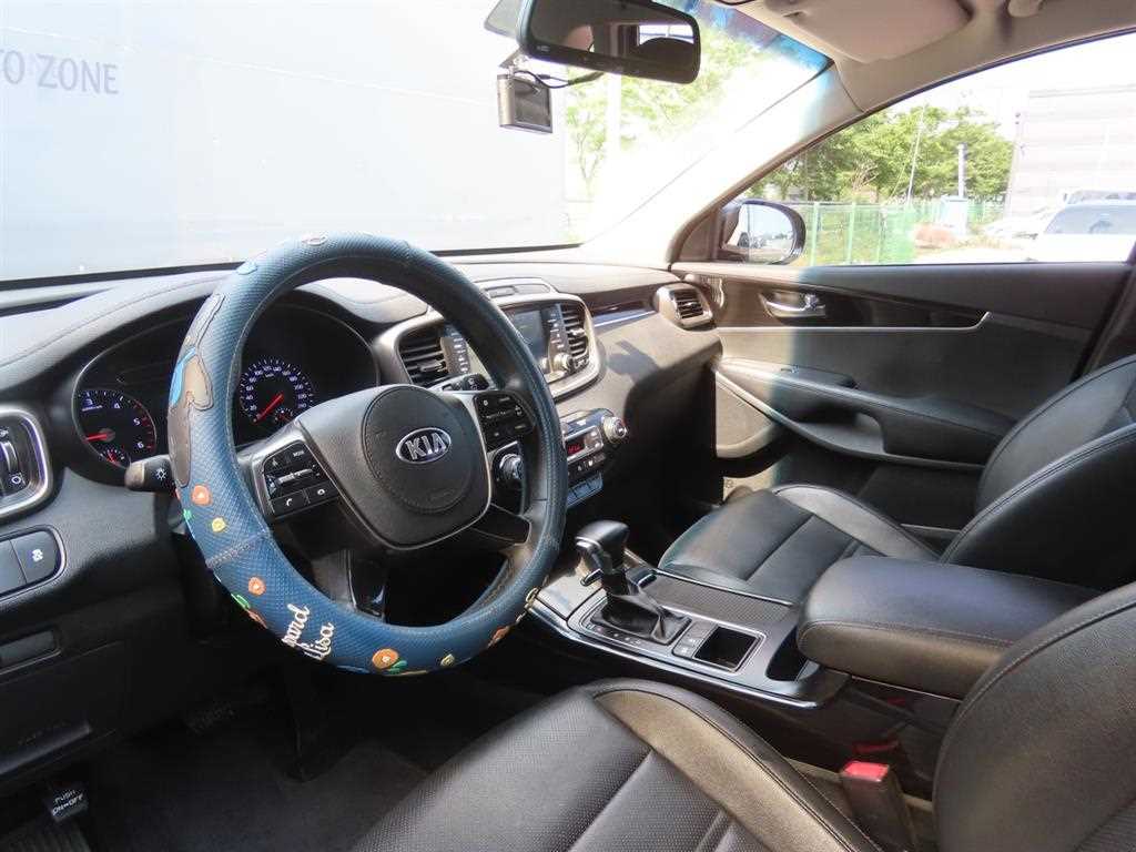 KIA Sorento 2017 Azul - Importación desde Corea - HF Imports Iquique - Foto 17