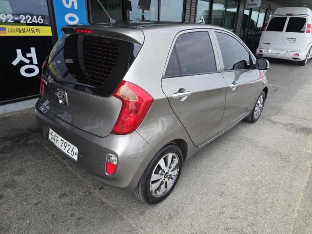 KIA Morning - Vista 3