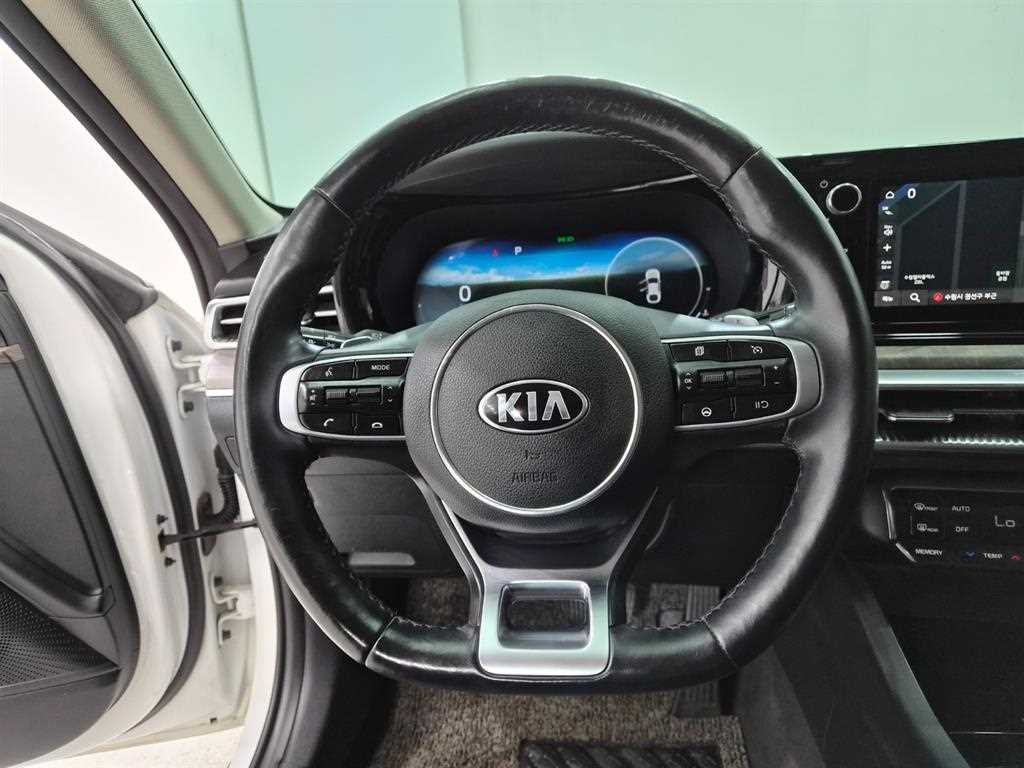 KIA K5 - Vista 11