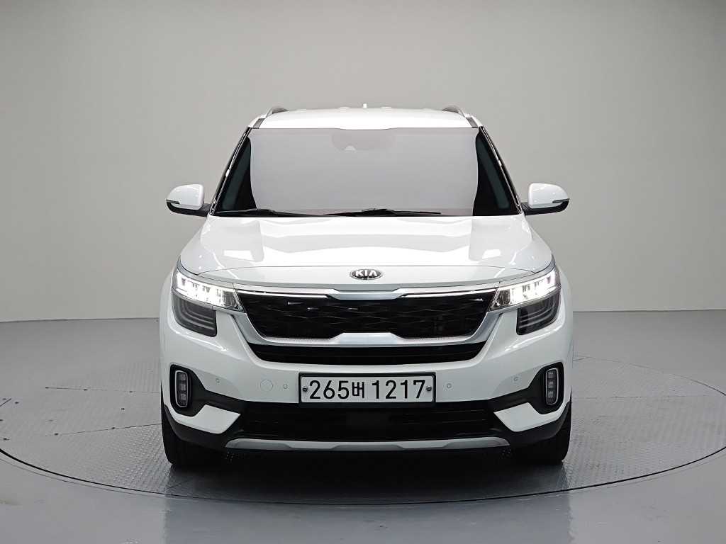 KIA Seltos - Vista 2
