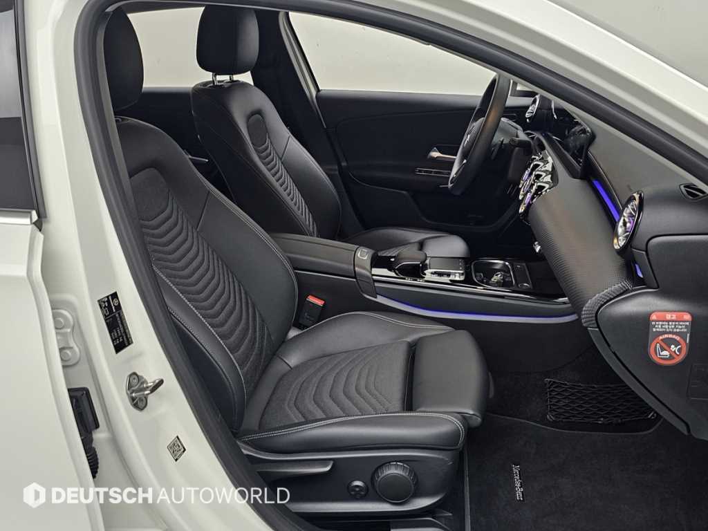 Mercedes Benz A Class - Vista 12