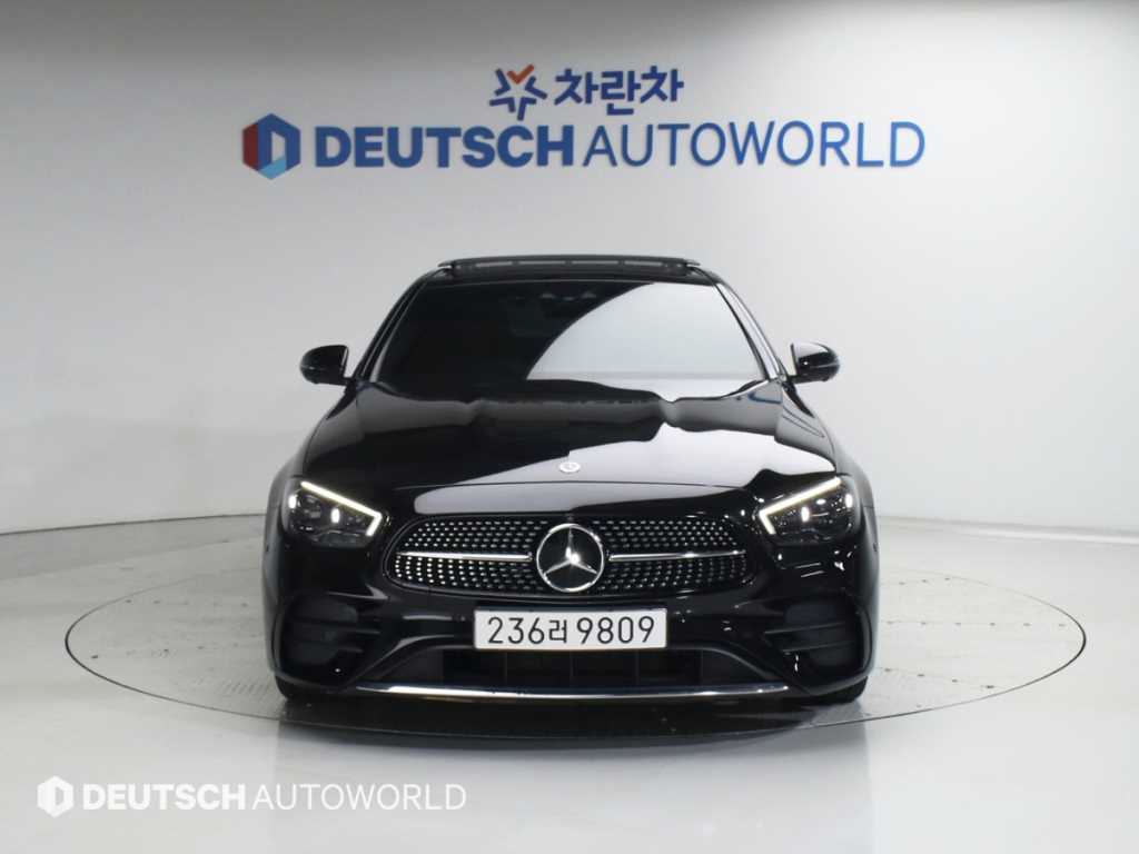 Mercedes Benz E class - Vista 3