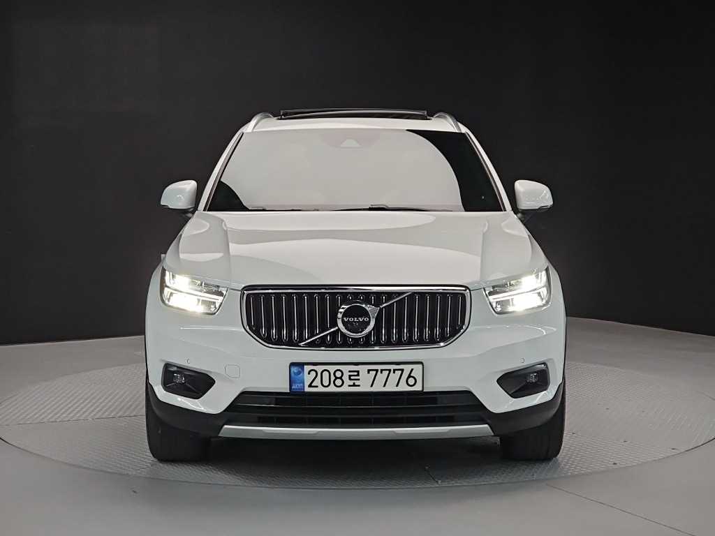 Volvo XC40 - Vista 2