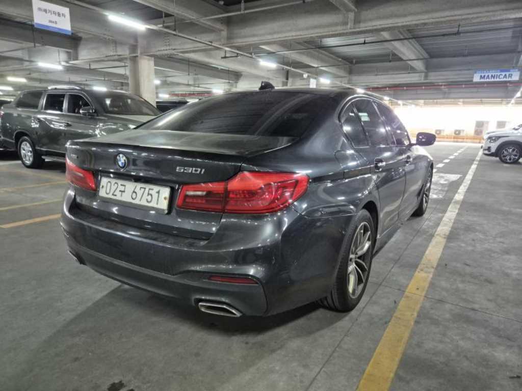 BMW 5 Series - Vista 6