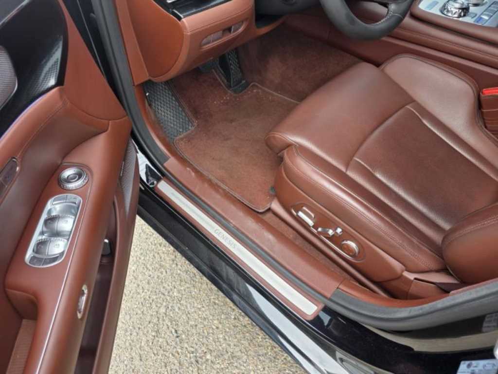 Genesis G90 2024 Negro - Importación desde Corea - HF Imports Iquique - Foto 16