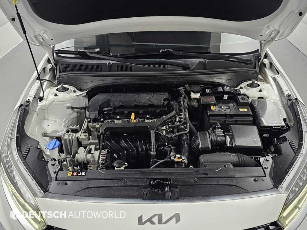 KIA K3 - Vista 8