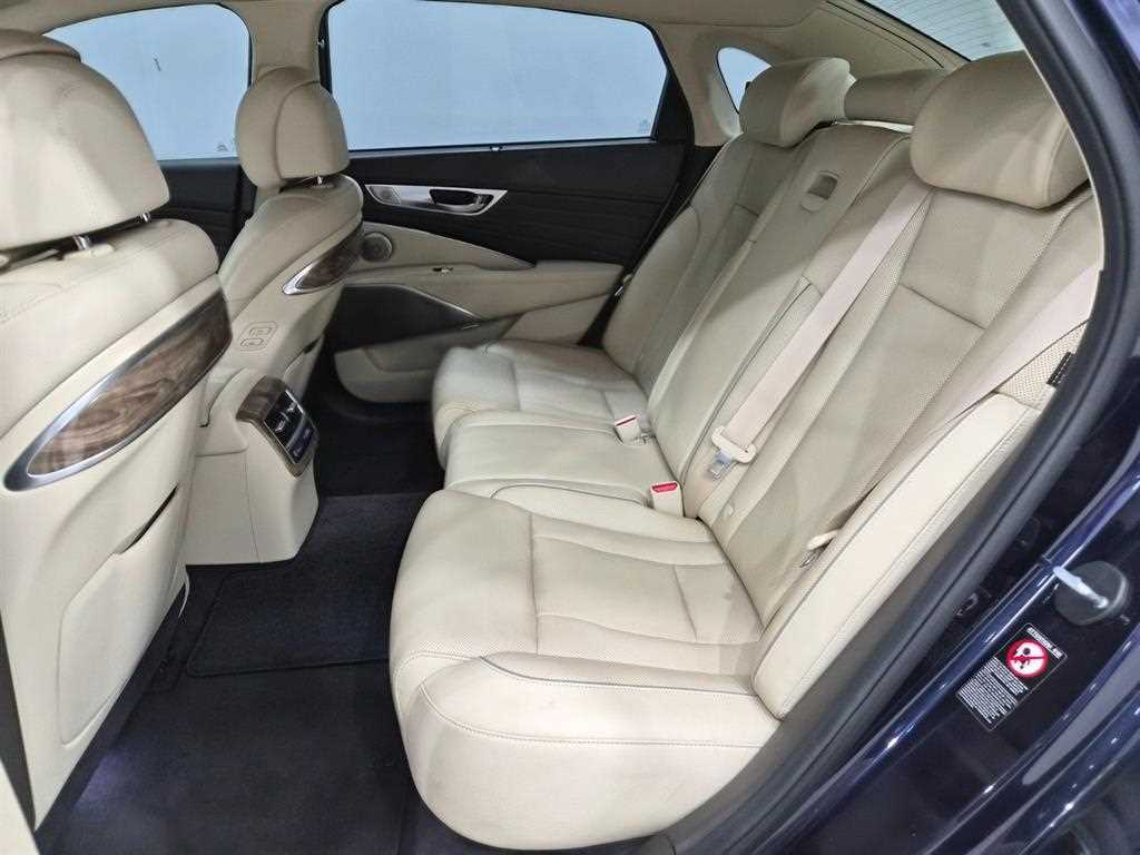 KIA K9 - Vista 7