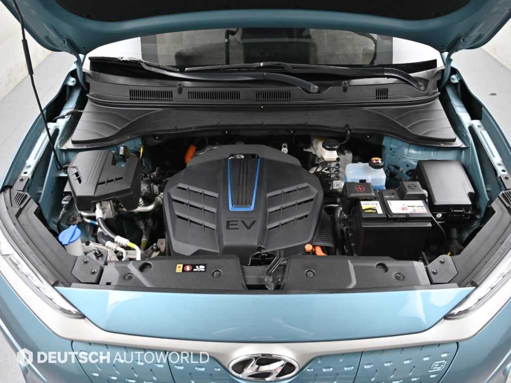 HYUNDAI Kona - Vista 8