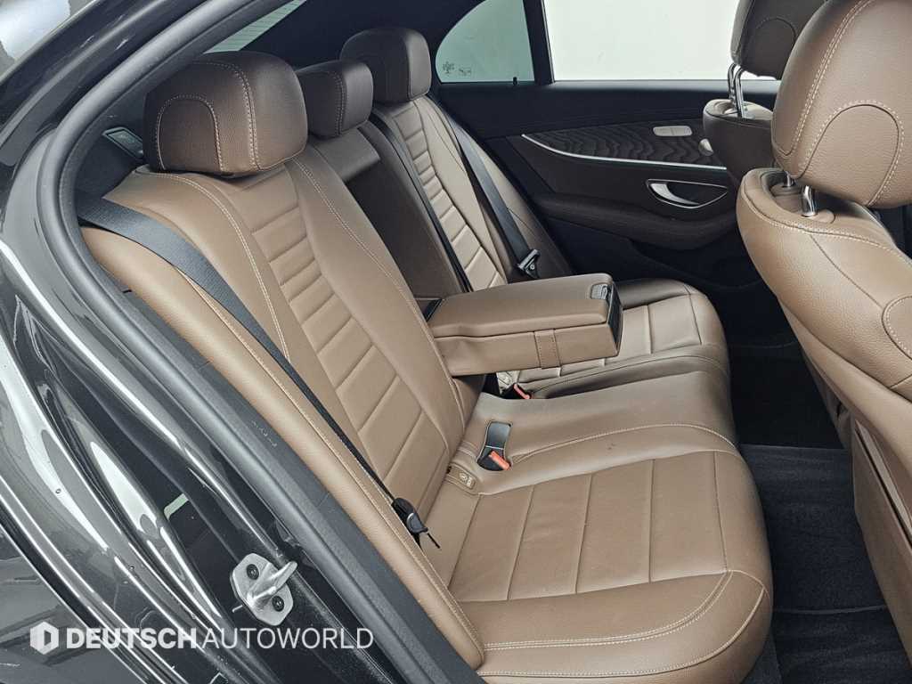 Mercedes Benz E class 2023 Gris - Importación desde Corea - HF Imports Iquique - Foto 14