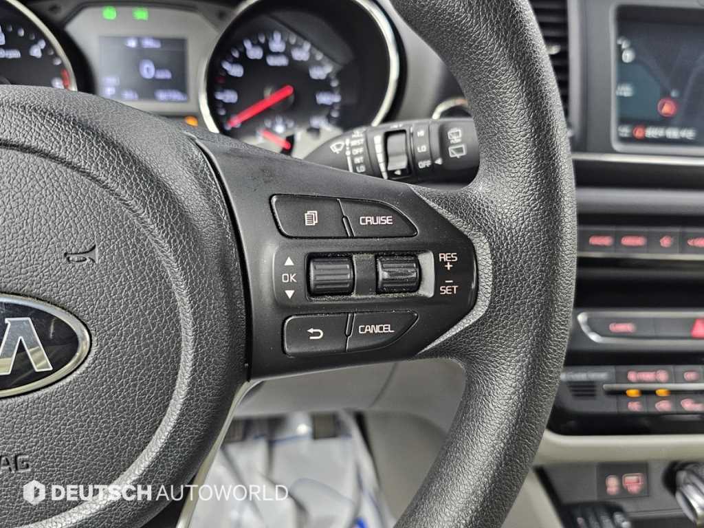 KIA Carnival 2018 Negro - Importación desde Corea - HF Imports Iquique - Foto 19