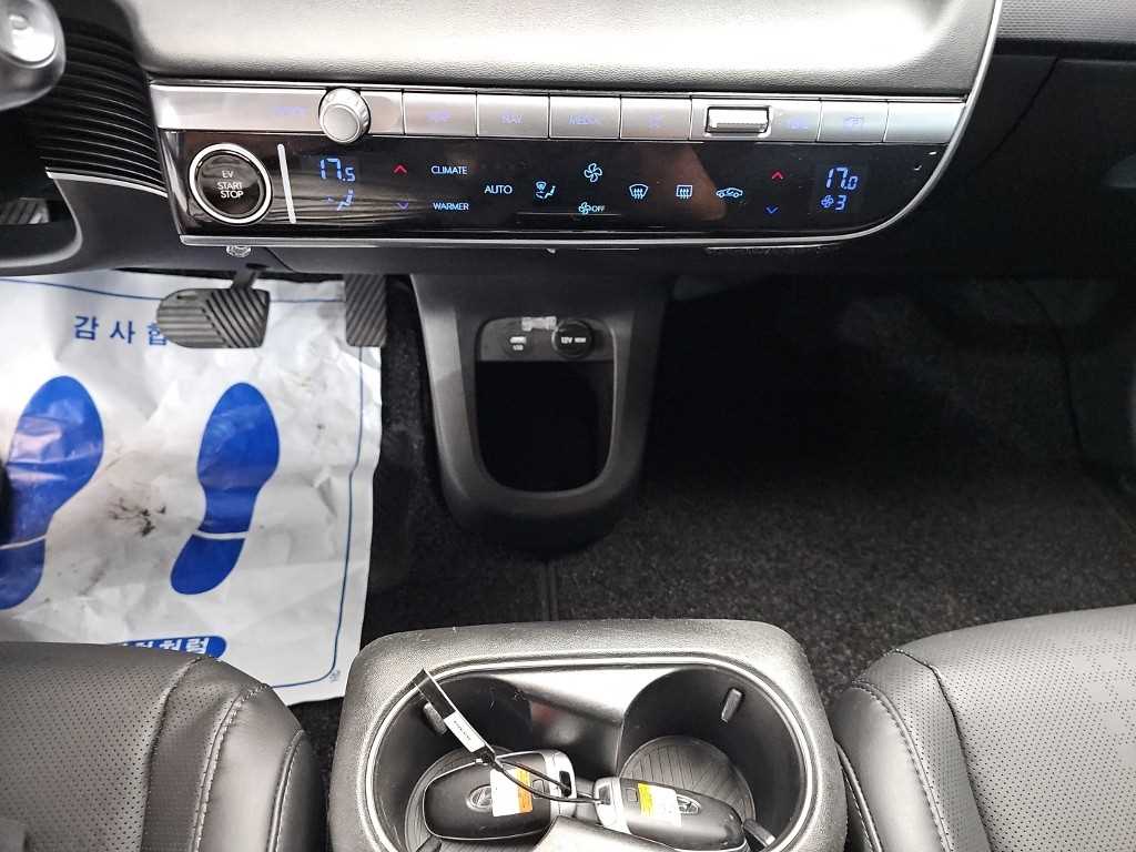 HYUNDAI Ioniq 5 - Vista 12