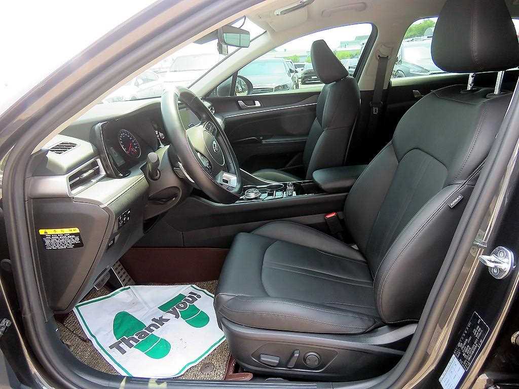 KIA K5 - Vista 7