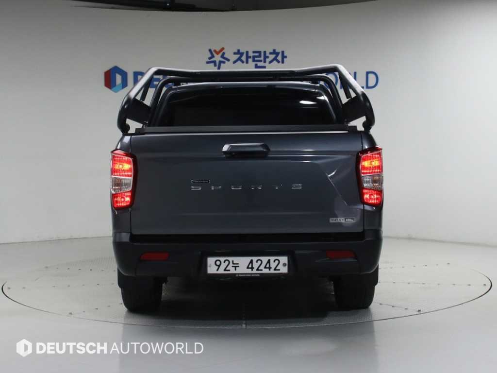 Ssangyong Rexton - Vista 6