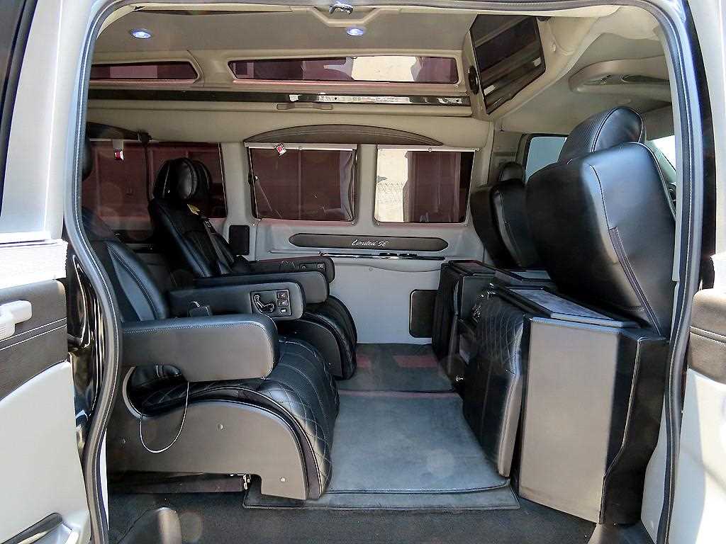 Chevrolet Express van - Vista 9