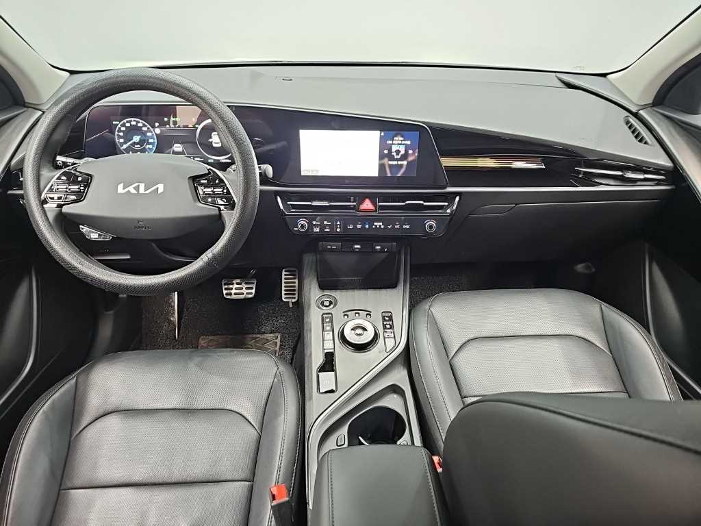 KIA Niro - Vista 10