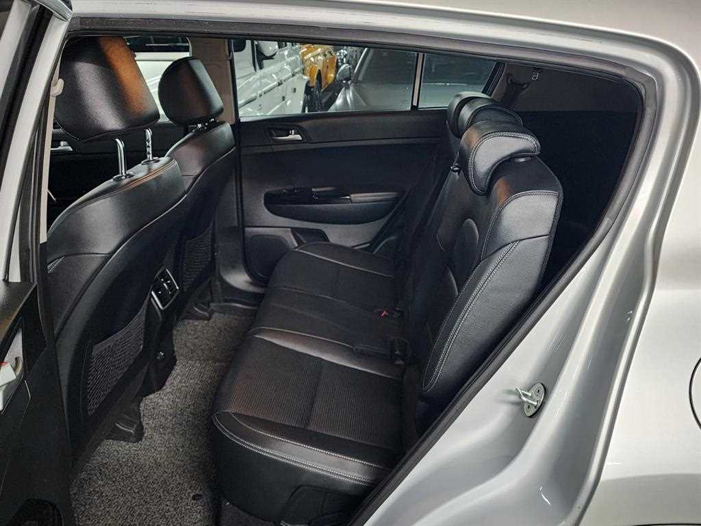KIA Sportage 2017 Plateado - Importación desde Corea - HF Imports Iquique - Foto 17