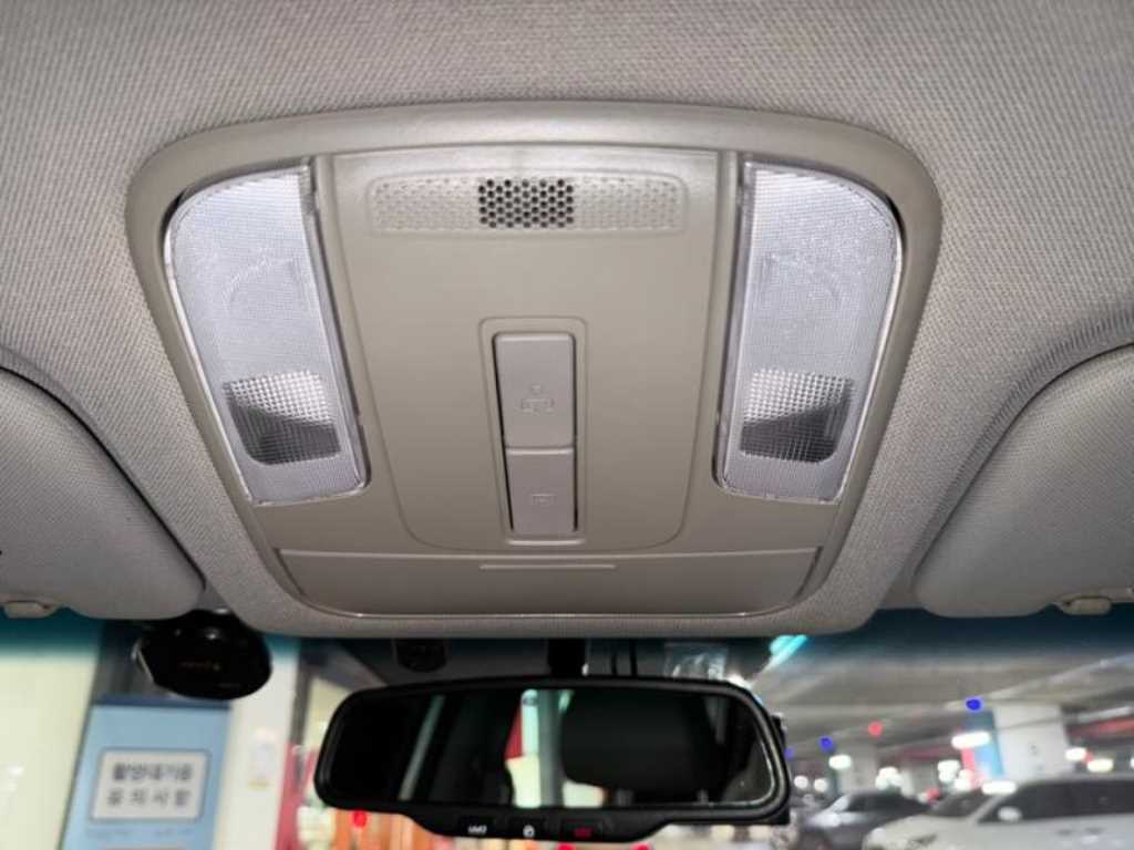 KIA Carnival 2018 Blanco - Importación desde Corea - HF Imports Iquique - Foto 17