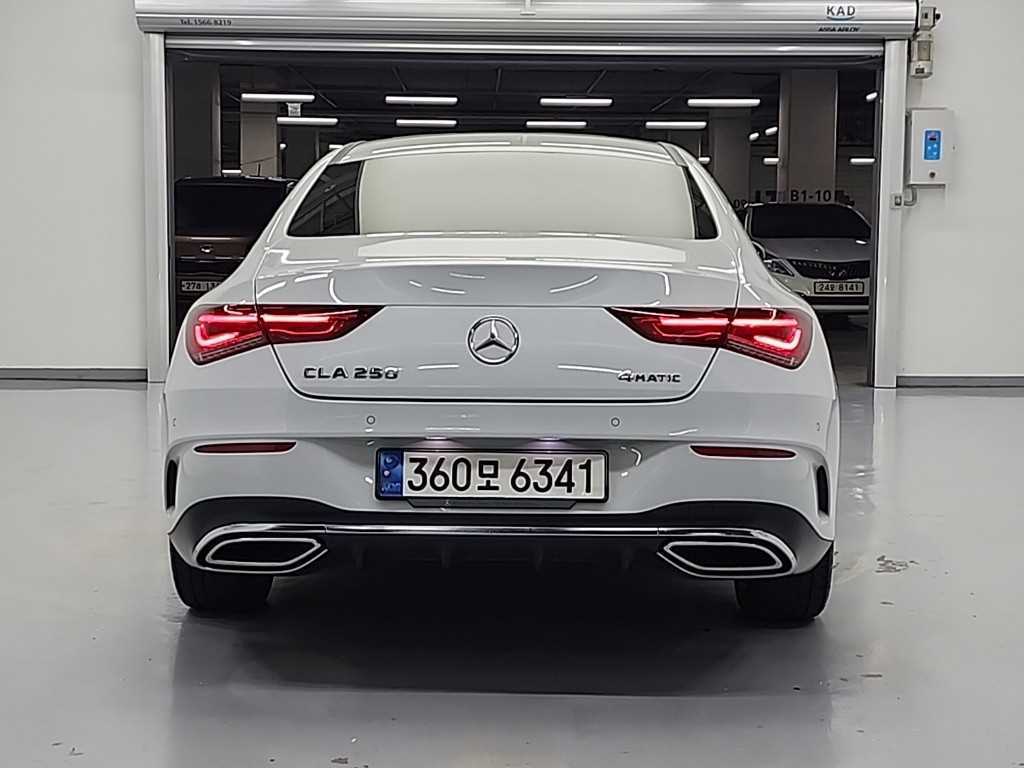 Mercedes Benz CLA Class - Vista 3