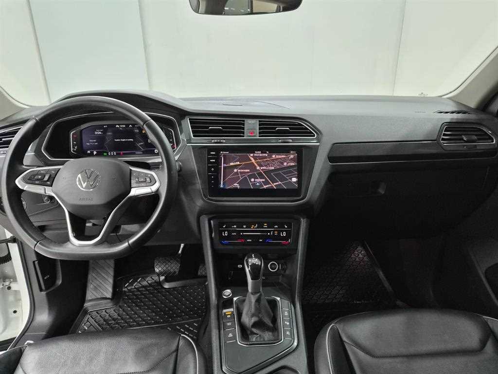 Volkswagen Tiguan - Vista 10