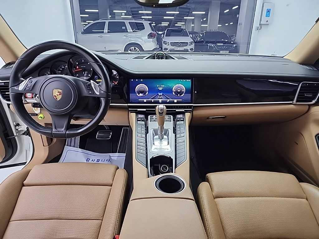 Porsche Panamera - Vista 9
