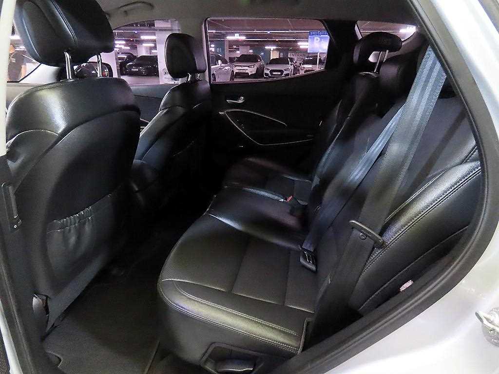 HYUNDAI Santa Fe - Vista 9
