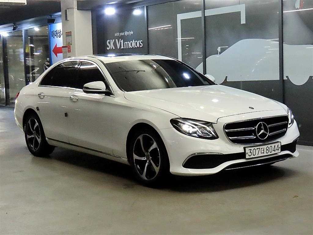 Mercedes Benz E class 2019 Blanco - Importación desde Corea - HF Imports Iquique - Foto 1