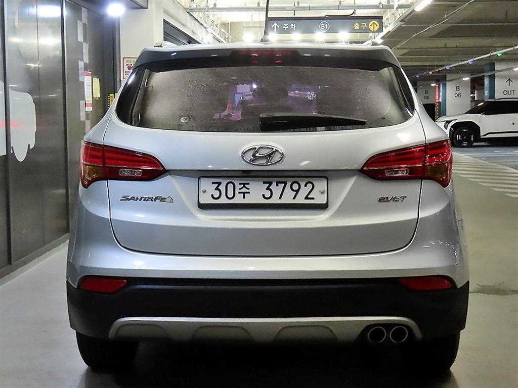 HYUNDAI Santa Fe - Vista 7