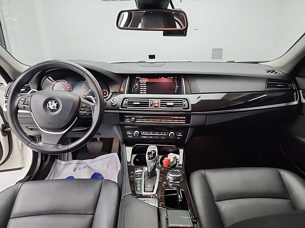 BMW 5 Series - Vista 9