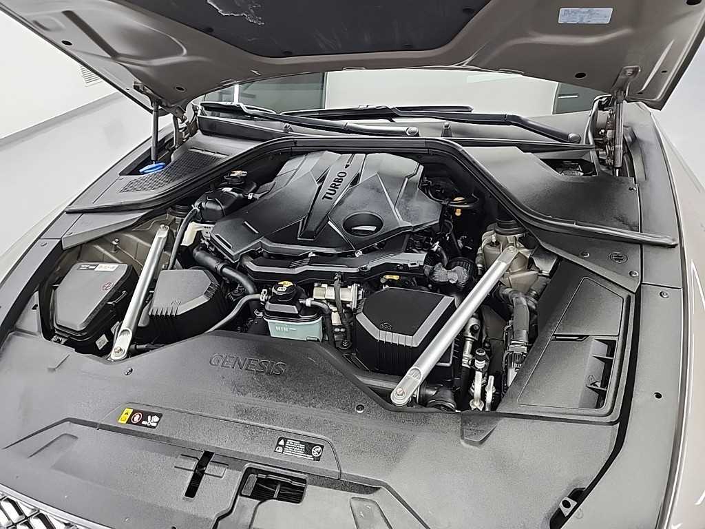 Genesis G80 - Vista 7