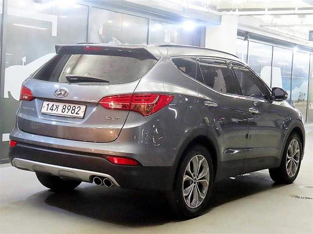 HYUNDAI Santa Fe - Vista 6