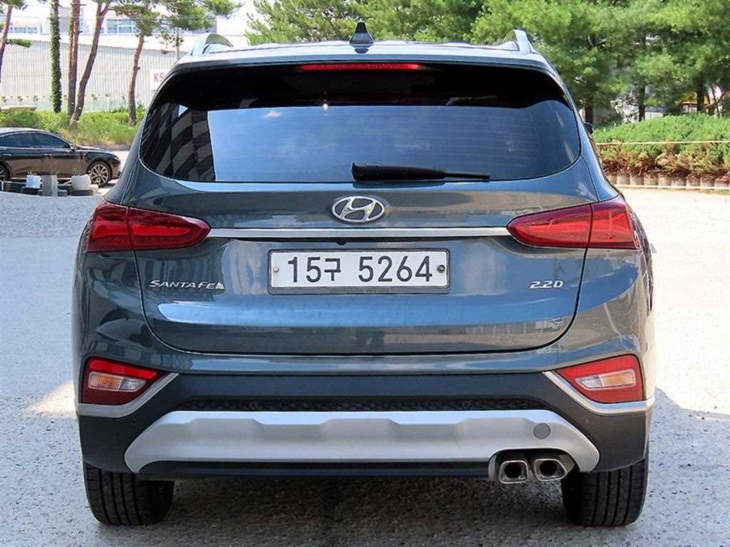 HYUNDAI Santa Fe - Vista 6