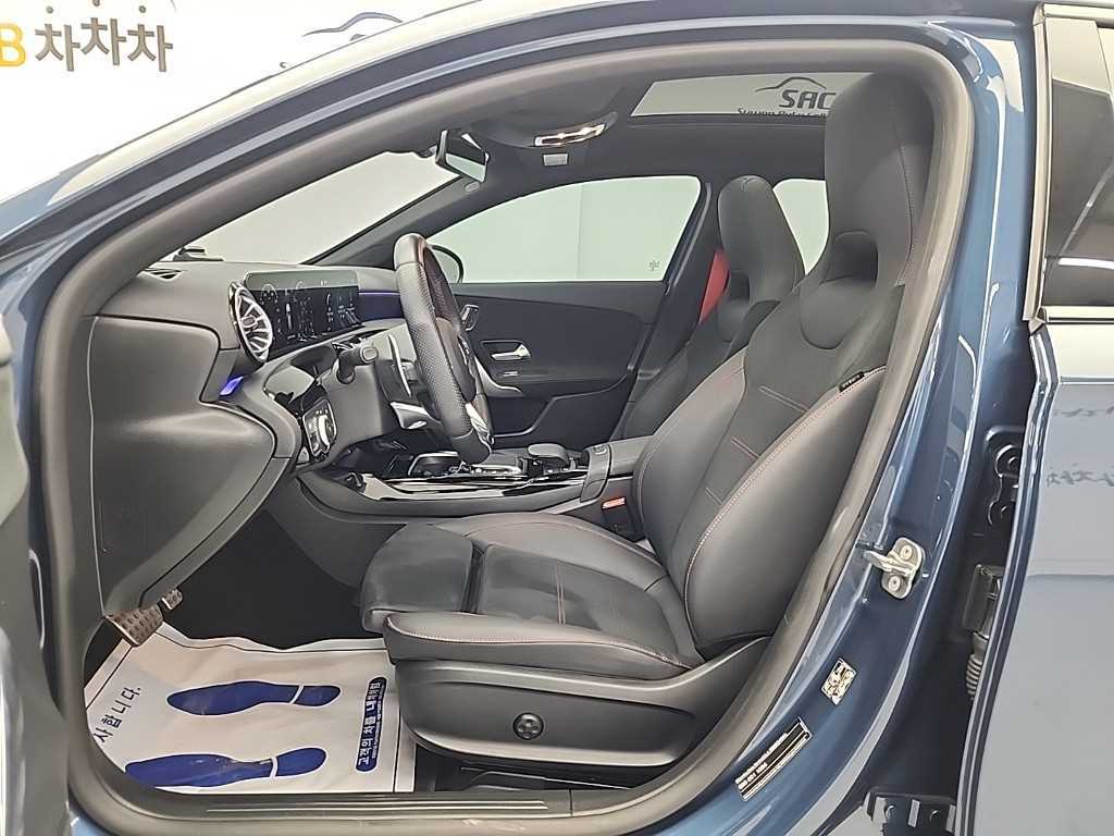 Mercedes Benz A Class 2023 Gris - Importación desde Corea - HF Imports Iquique - Foto 13