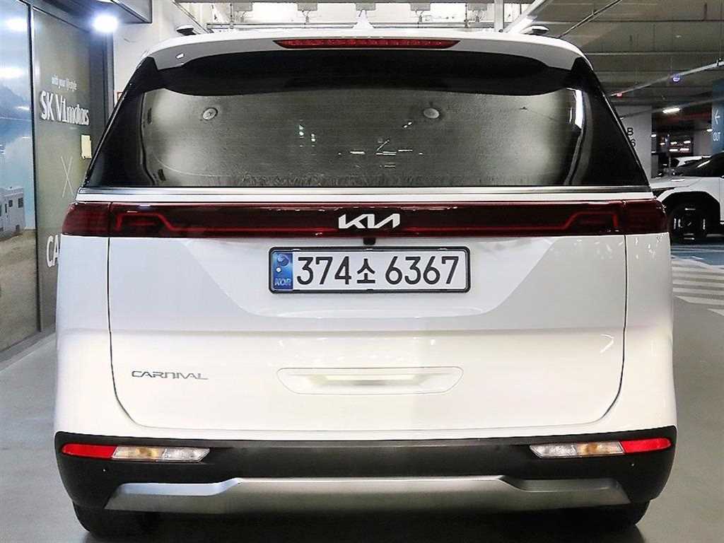 KIA Carnival - Vista 6