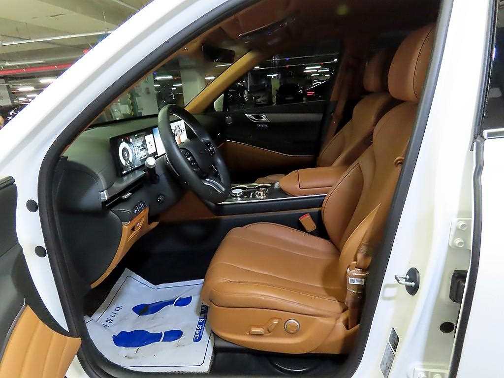 Genesis G80 - Vista 8