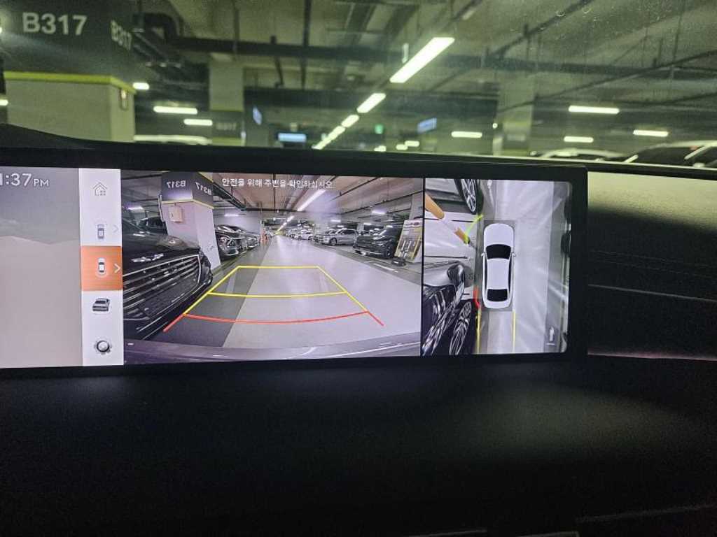 Genesis G80 - Vista 12