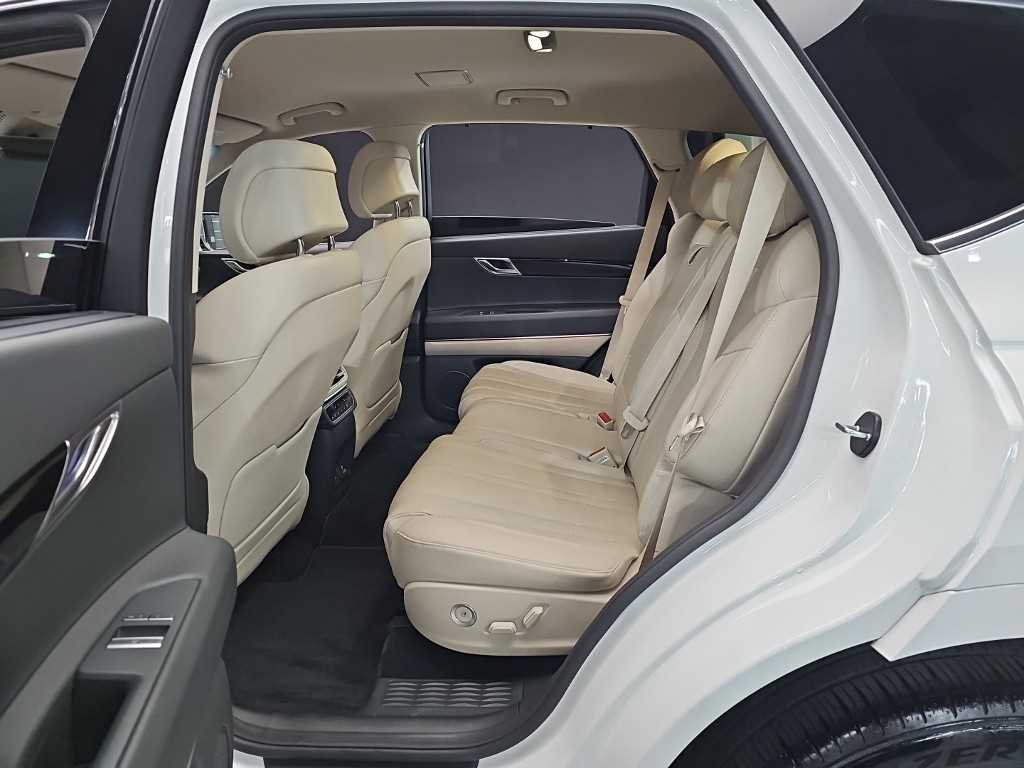 Genesis GV80 2024 Blanco - Importación desde Corea - HF Imports Iquique - Foto 14