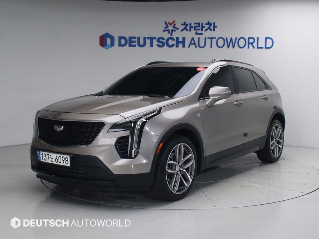 Cadillac XT4