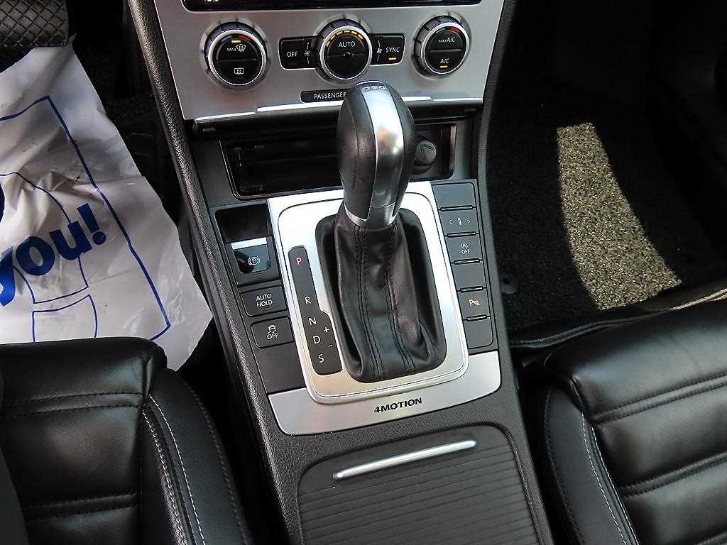 Volkswagen CC - Vista 12