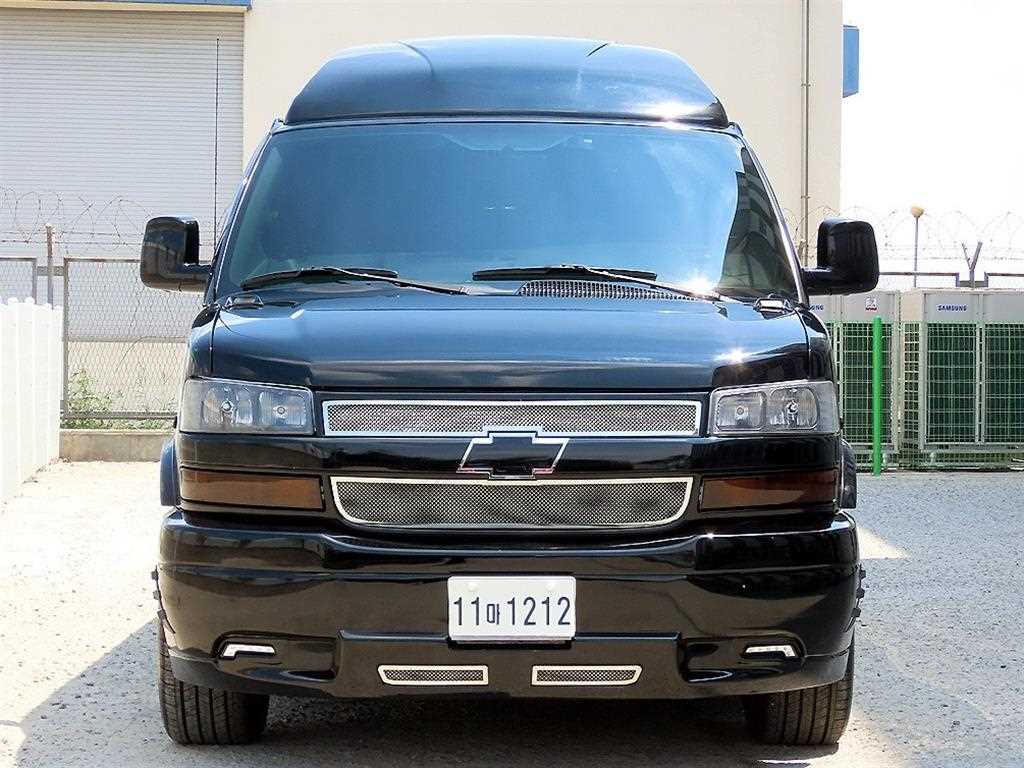 Chevrolet Express van 2017 Negro - Importación desde Corea - HF Imports Iquique - Foto 1