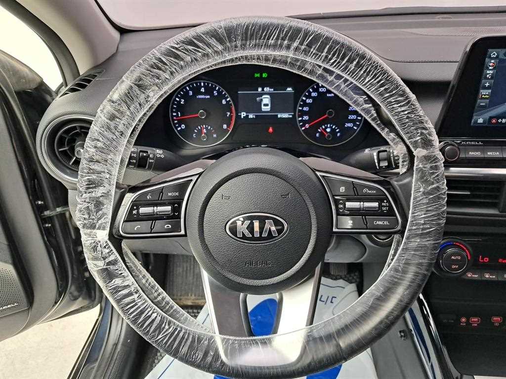 KIA K3 - Vista 9