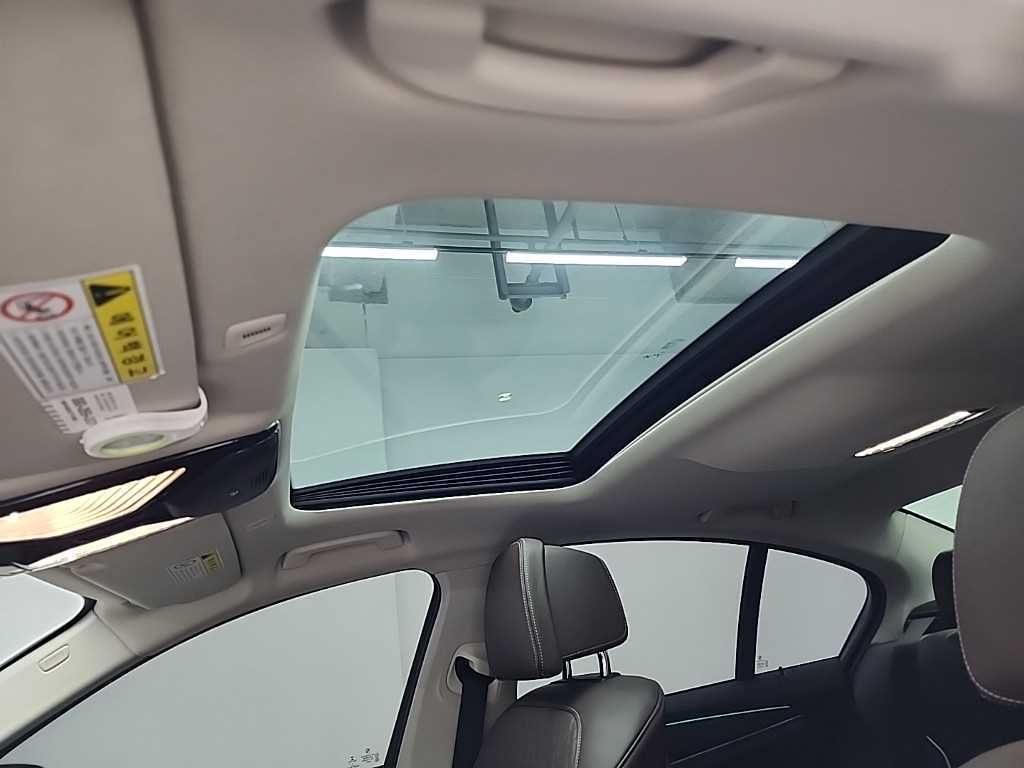 BMW 5 Series 2018 Blanco - Importación desde Corea - HF Imports Iquique - Foto 16