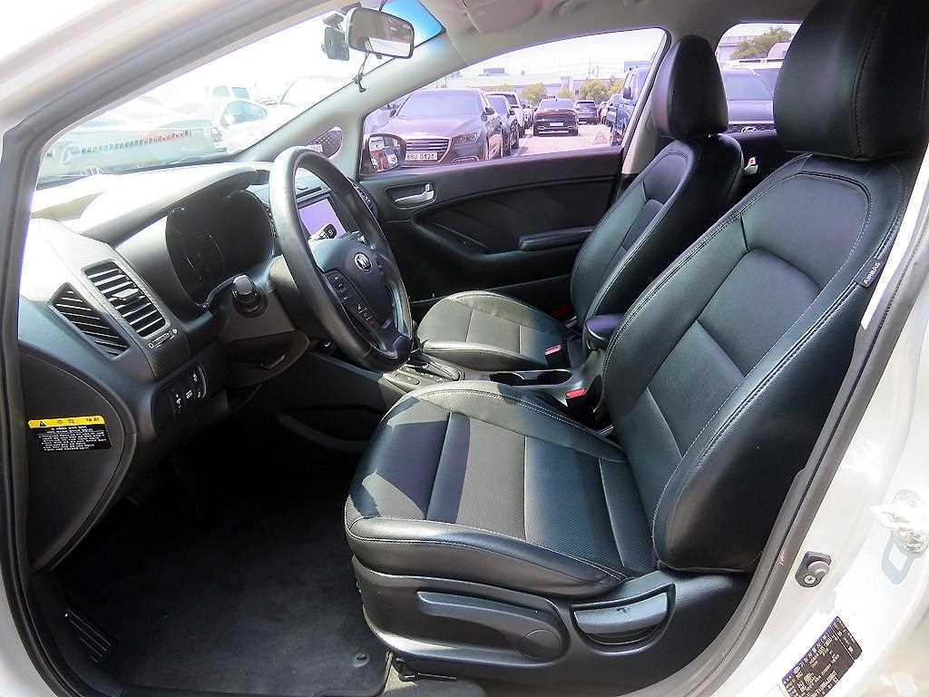 KIA K3 - Vista 7