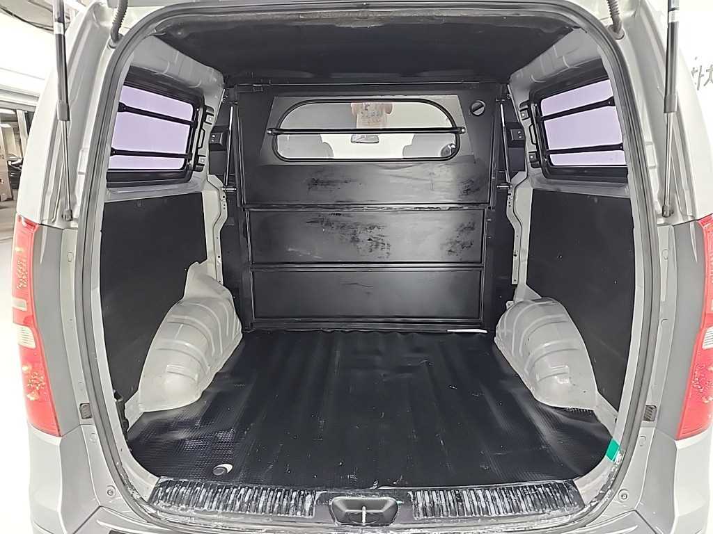 HYUNDAI Starex 2012 Gris - Importación desde Corea - HF Imports Iquique - Foto 20
