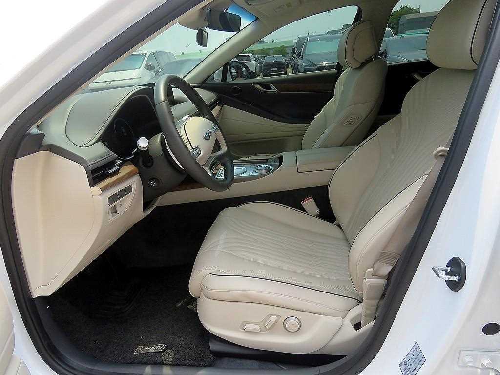 Genesis G80 - Vista 8