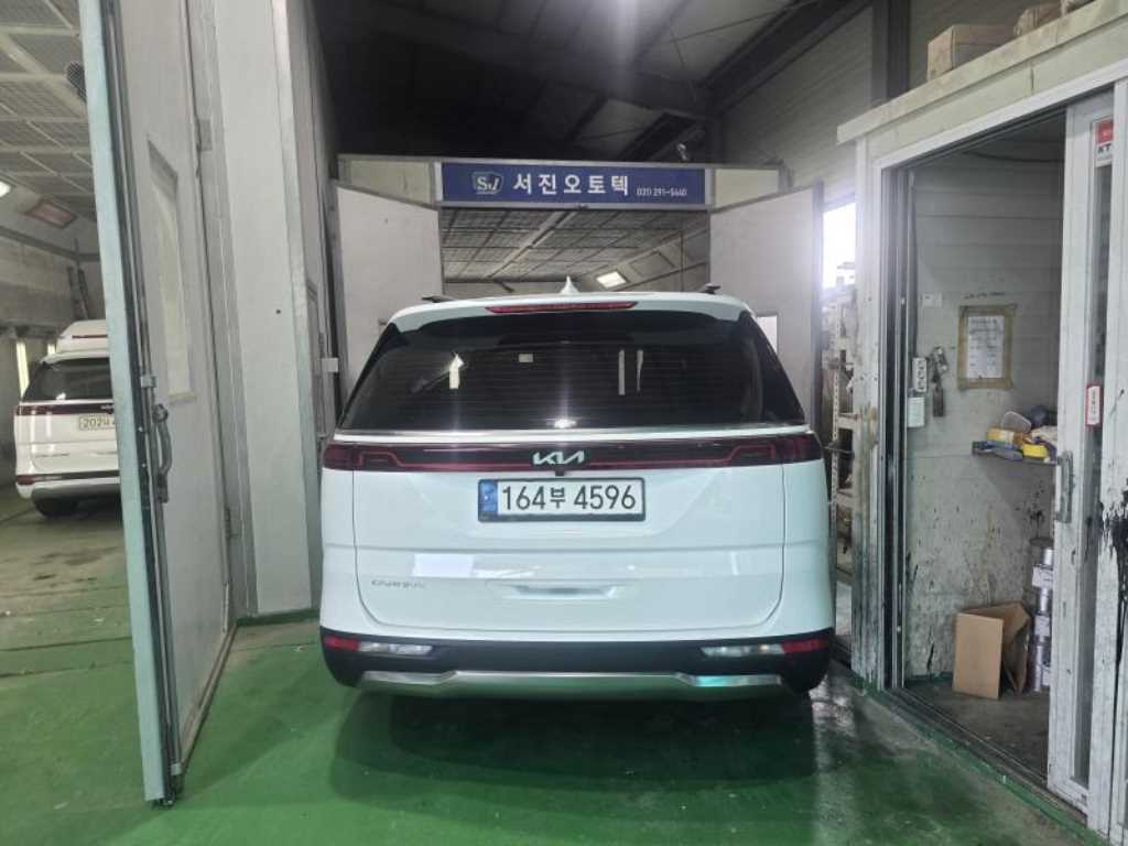 KIA Carnival - Vista 2