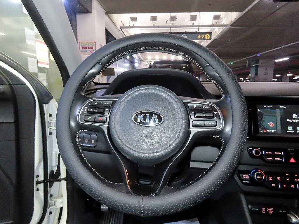 KIA Niro - Vista 10