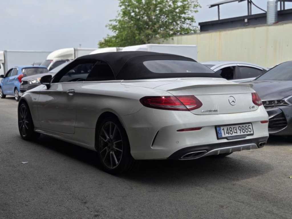 Mercedes Benz C Class - Vista 3