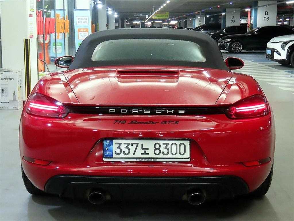 Porsche 718 - Vista 7