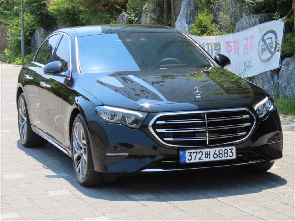 Mercedes Benz E class - Vista 2