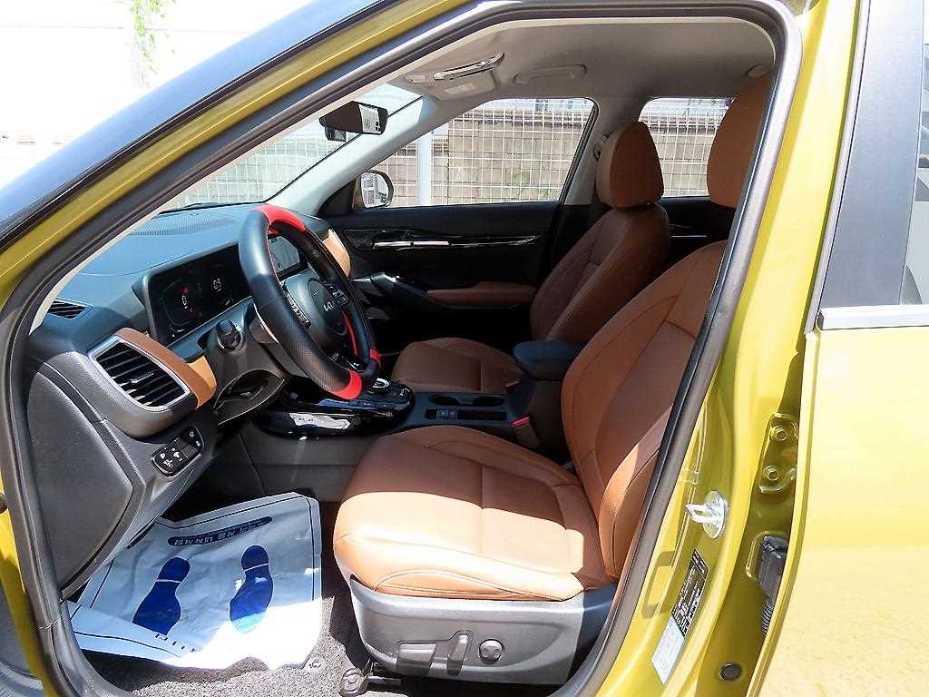 KIA Seltos - Vista 5